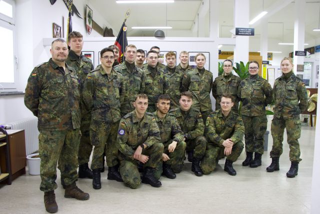 20260206 Besuch Studenten HSU Bw